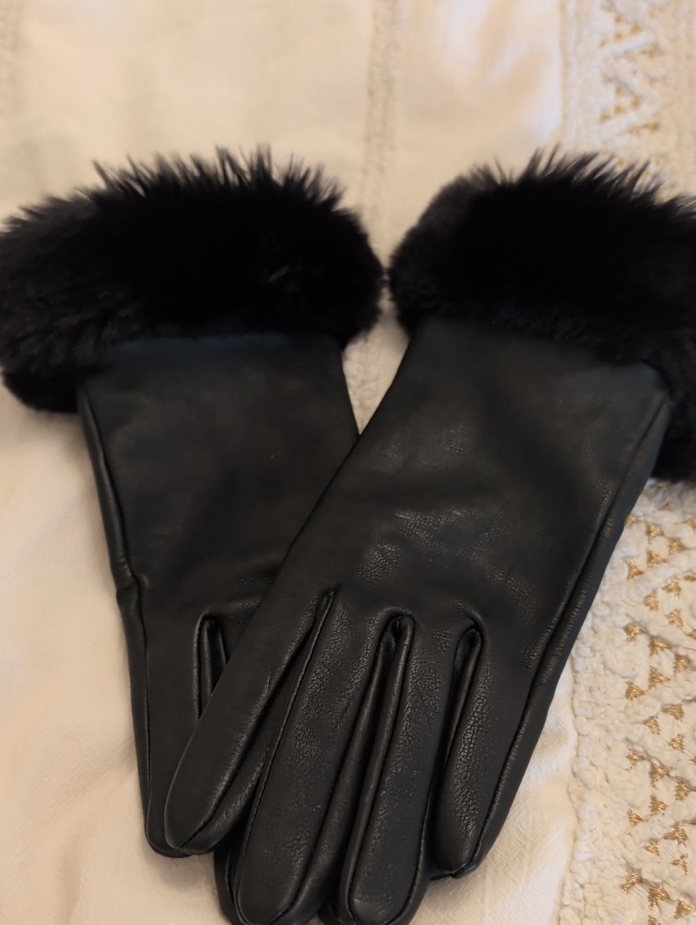 White House Black Market Black 100% Leather Gloves with Fur Trim